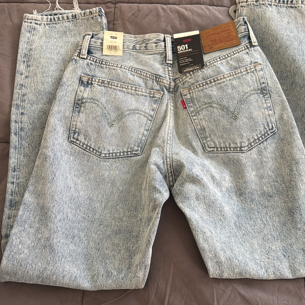 Levi 501 jeans